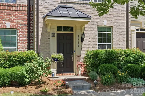 19721 Playwrights Way, Cornelius, NC 28031