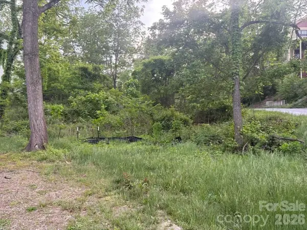 111 Waynesville Avenue, Asheville, NC 28806