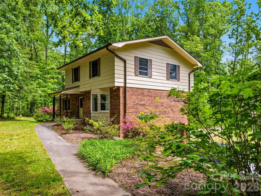 11 Woodmere Drive, Arden, NC 28704 - #2
