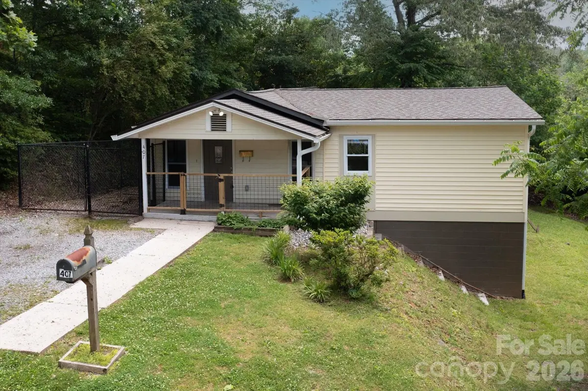 407 W Main Street, Brevard, NC 28712 - #1