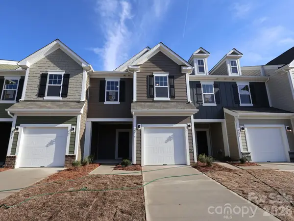2716 Yeager Drive Nw, Concord, NC 28027