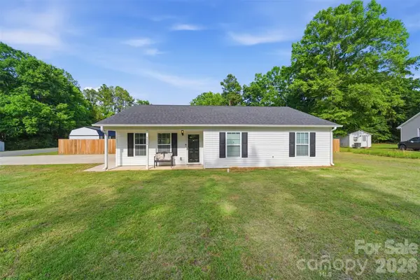 5694 Hillsdale Drive, Fort Lawn, SC 29714