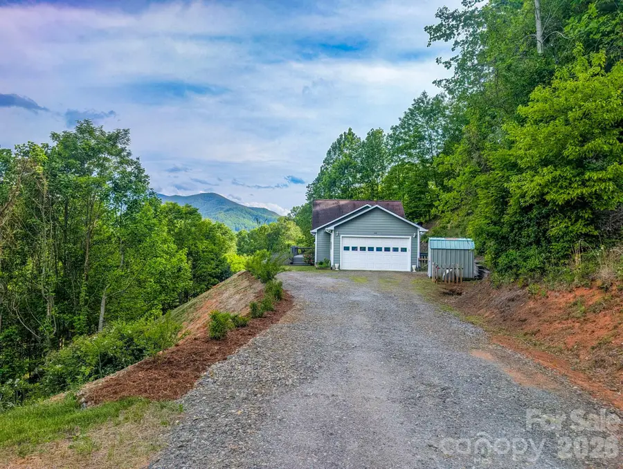 305 Majestic Mountain Drive, Burnsville, NC 28714 - #3