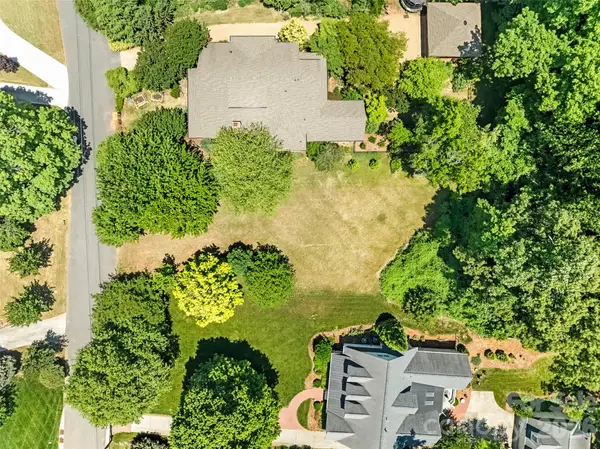 3137 Fairfax Drive, Charlotte, NC 28209