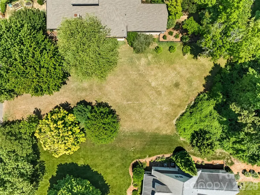 3137 Fairfax Drive, Charlotte, NC 28209 - #2
