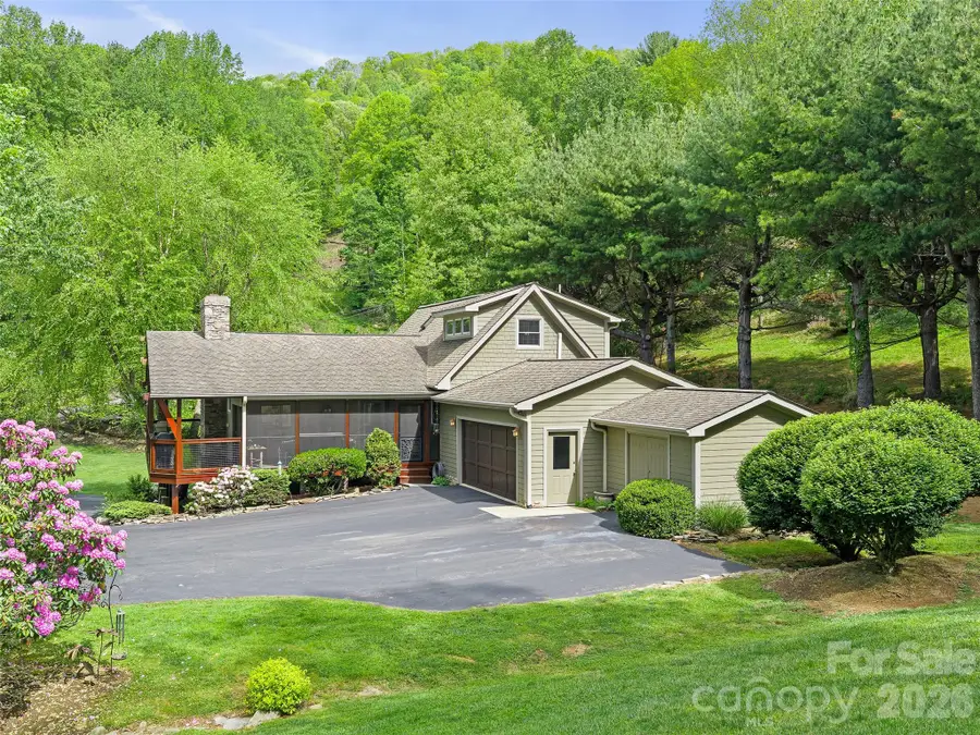 210 Shepard Way, Burnsville, NC 28714 - #3