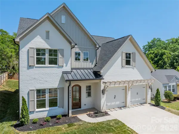 2648 Roslyn Avenue, Charlotte, NC 28208