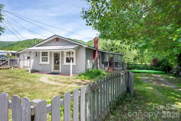 2802 Beaverdam Road, Canton, NC 28716