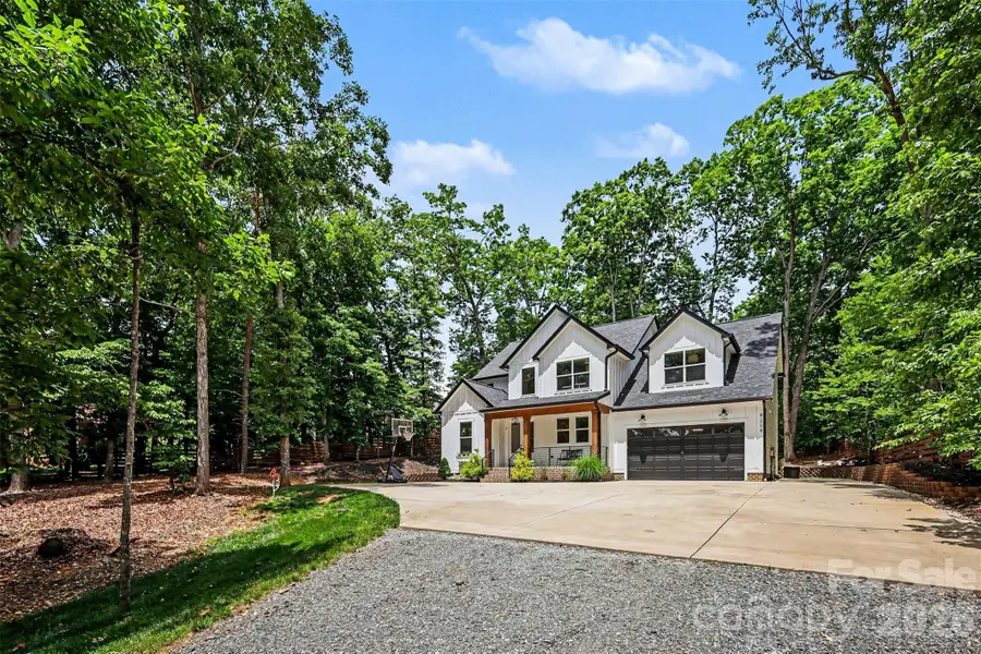 8208 New Town Road, Waxhaw, NC 28173 - #2
