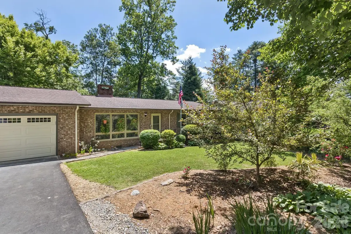 29 S Greenwood Forest Drive, Etowah, NC 28729 - #1