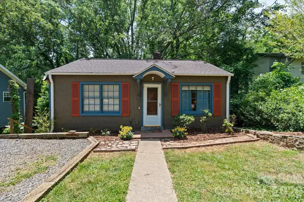 224 Aurora Drive, Asheville, NC 28805