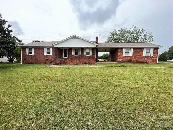 16924 Knoxwood Drive, Huntersville, NC 28078