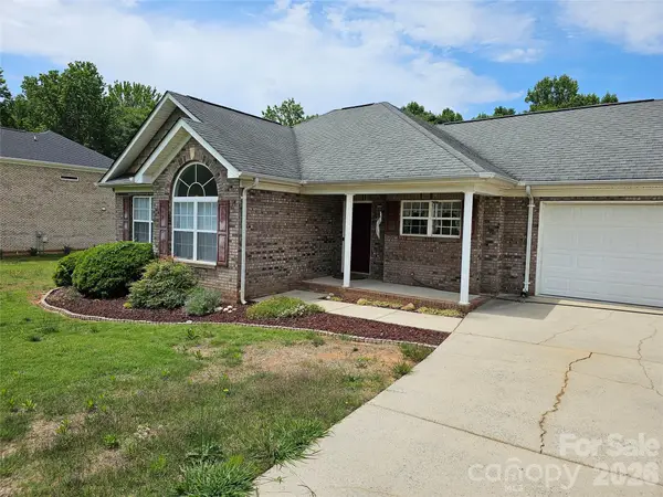 2823 Gourdvine Drive, Marshville, NC 28103