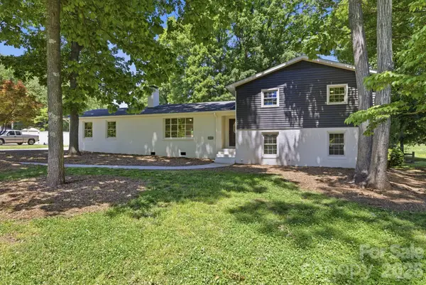 2168 Dartwood Drive Nw, Concord, NC 28027