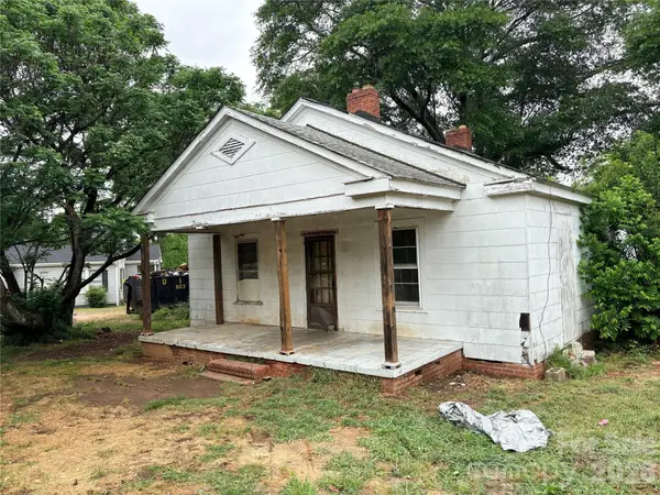 1286 Elmwood Avenue, Lancaster, SC 29720