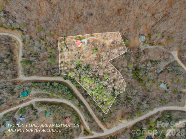 184 Deep Woods Lane, Saluda, NC 28773