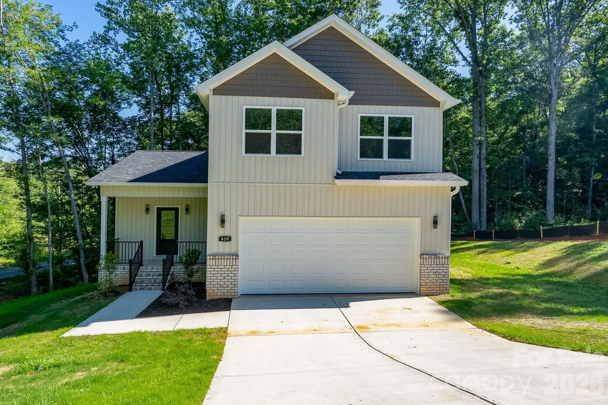 610 Queens Drive, Dallas, NC 28034 - #1