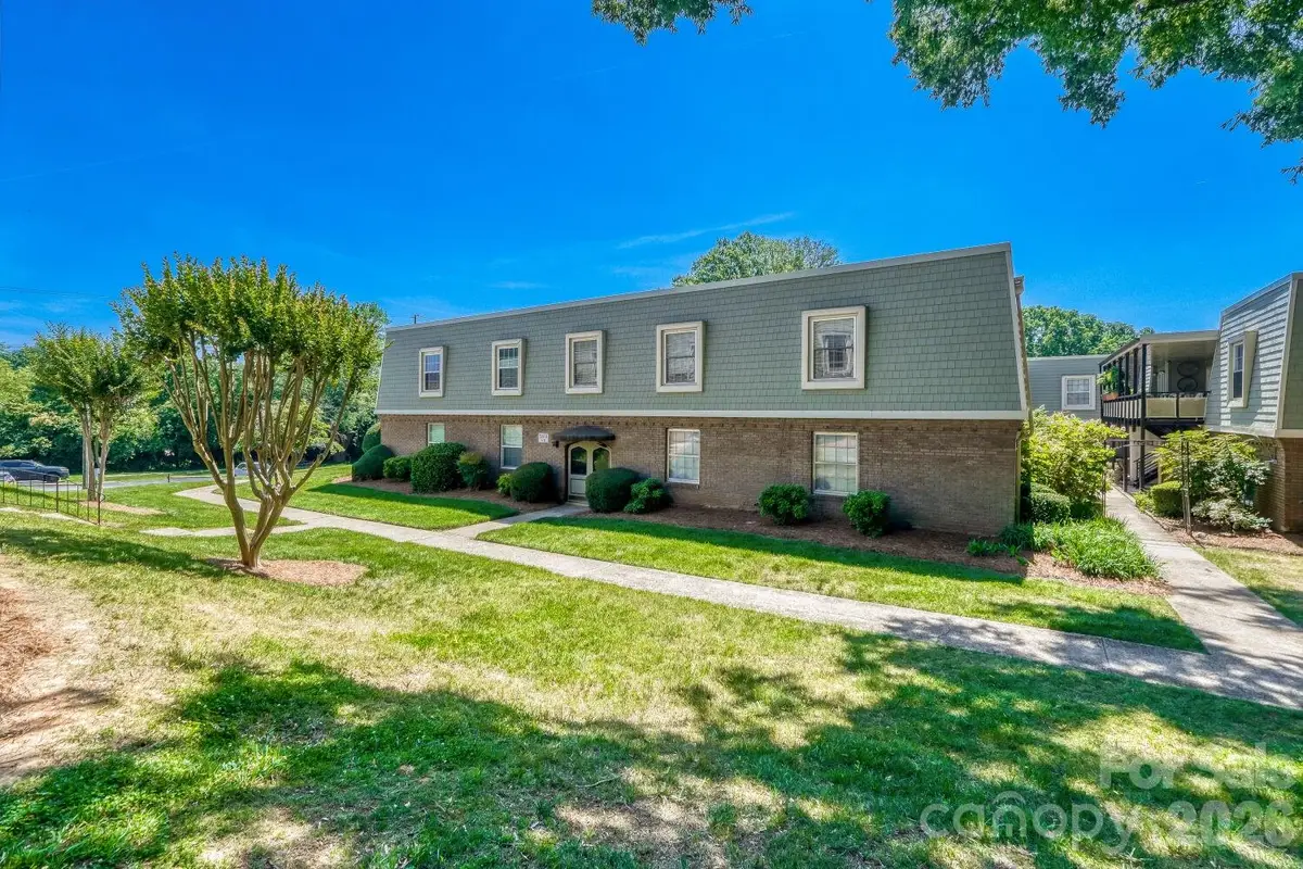 2610 Park Road #B, Charlotte, NC 28209 - #1