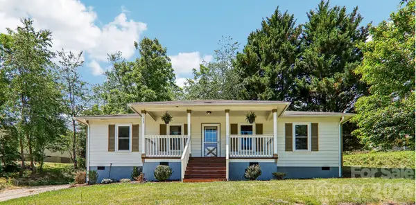 133 Highland Street, Weaverville, NC 28787
