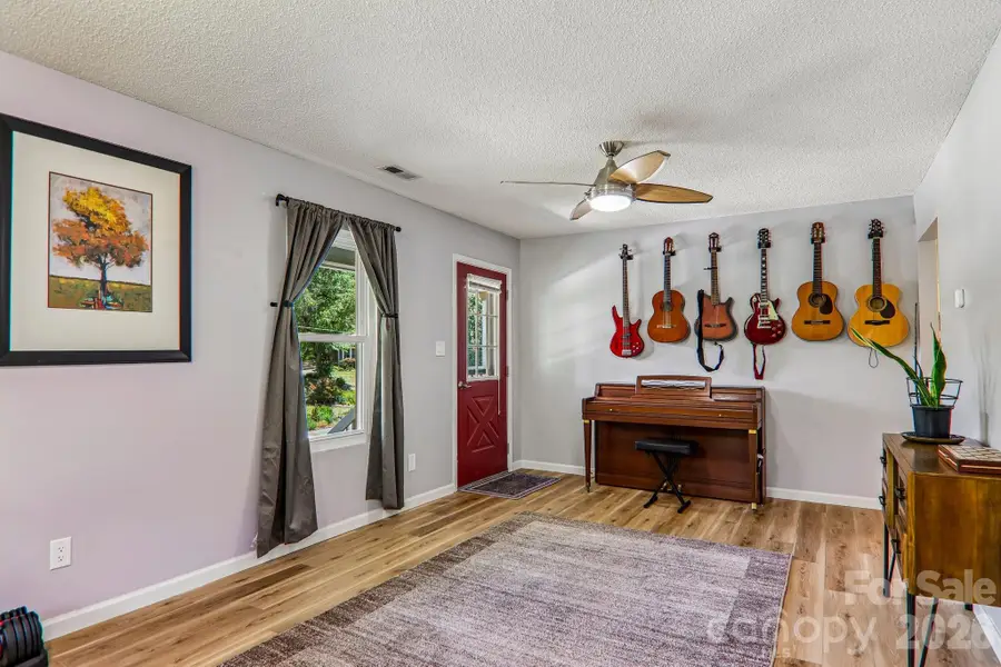 133 Highland Street, Weaverville, NC 28787 - #3