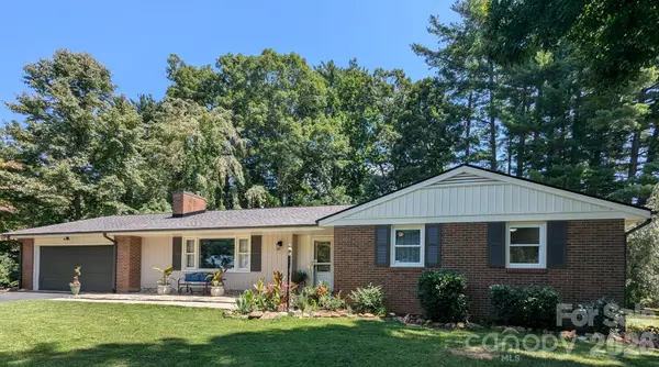 1 Oakwilde Drive, Asheville, NC 28803
