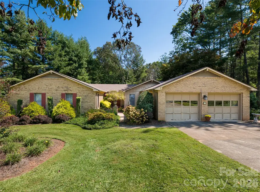 40 Applecross Road, Weaverville, NC 28787 - #3
