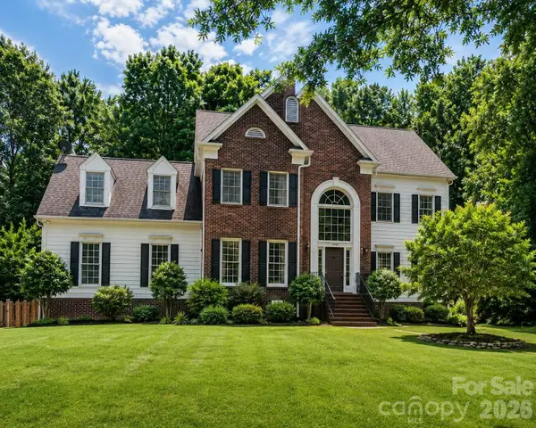 7411 Leharne Drive, Charlotte, NC 28270