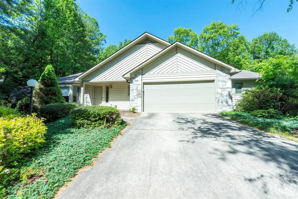 29 Hillcreek Drive, Asheville, NC 28804 - #1