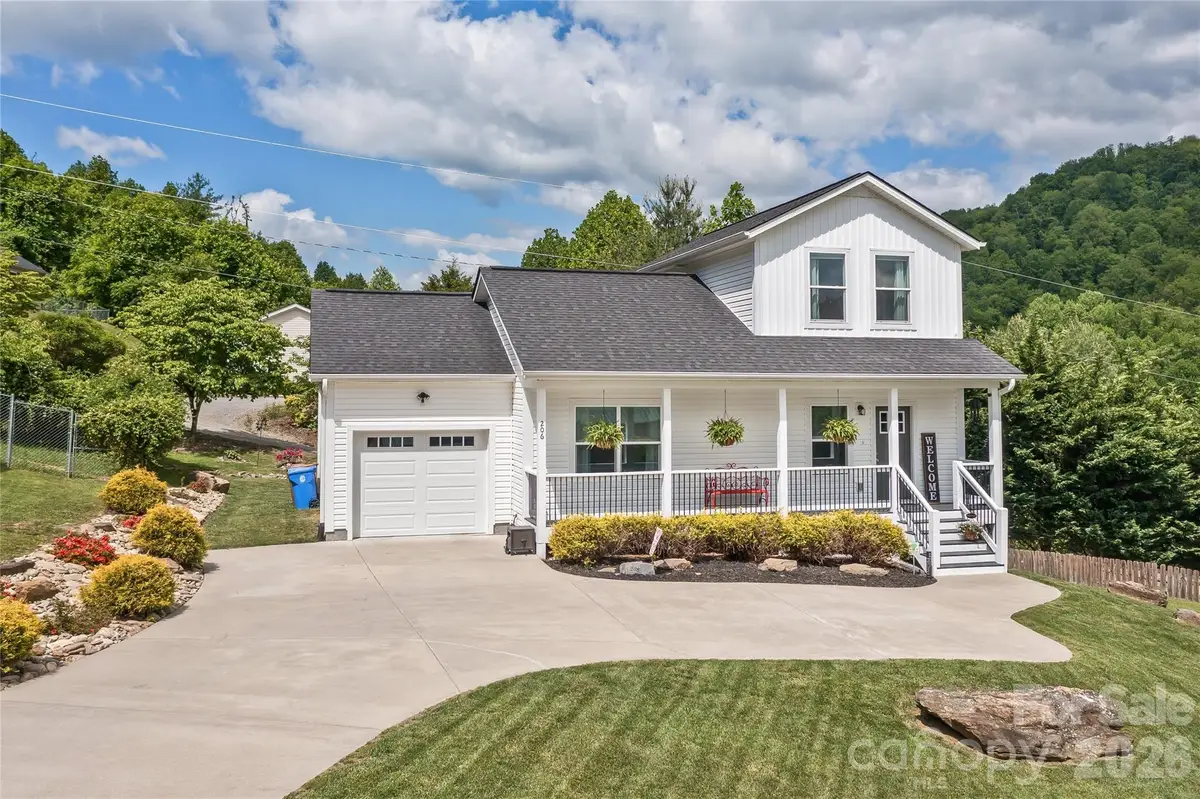 206 Linsonwood Road, Waynesville, NC 28786 - #1