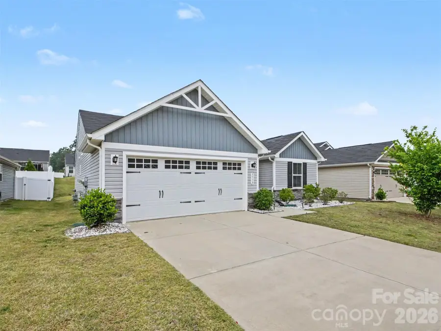 5513 Hughesdale Drive, Charlotte, NC 28215 - #2