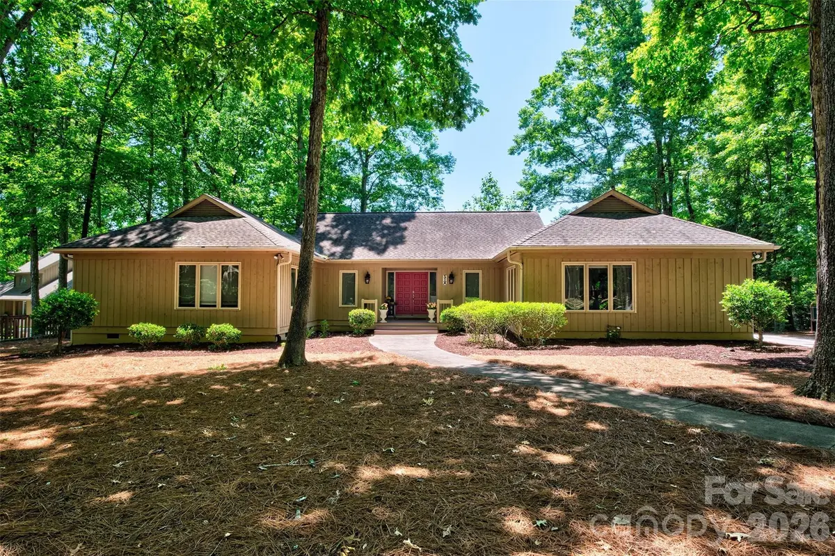 6 Honeysuckle Woods, Lake Wylie, SC 29710 - #1