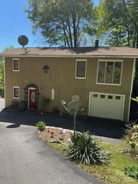 918 Plott Balsam Road, Maggie Valley, NC 28751