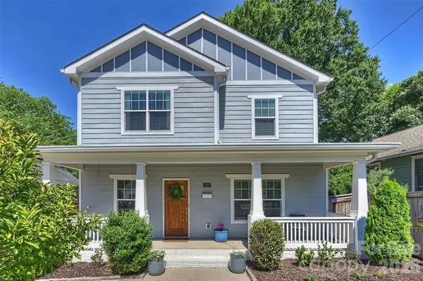 1617 Hawthorne Lane, Charlotte, NC 28205