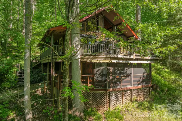 154 Timberside Drive, Mars Hill, NC 28754