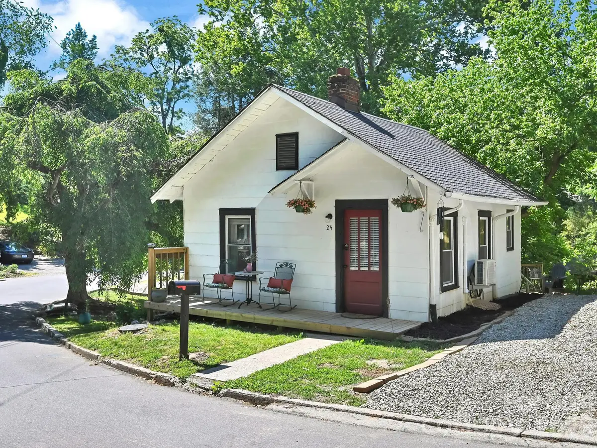 24 Chatham Road, Asheville, NC 28804 - #1