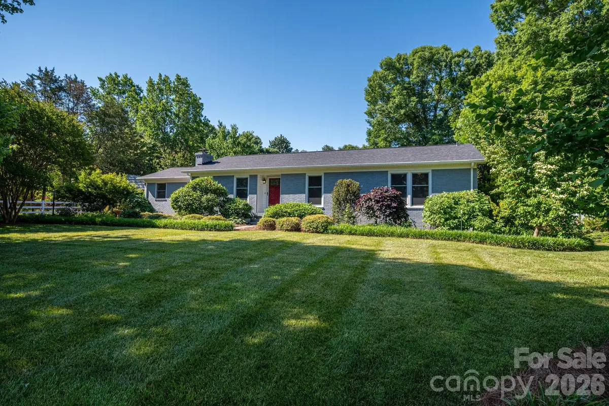 305 Heather Lane, Mount Holly, NC 28120 - #1