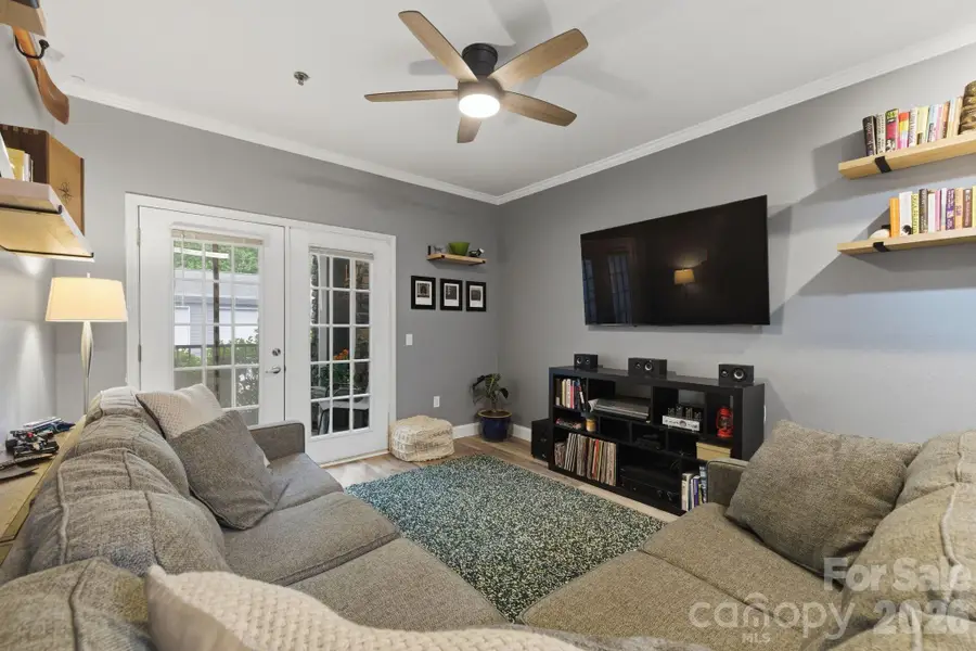 900 Vista Lake Drive #102, Candler, NC 28715 - #2