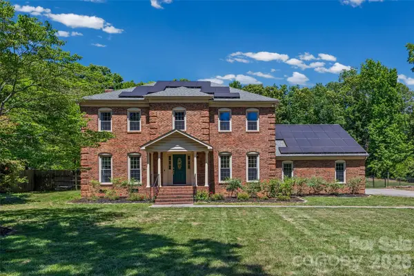 2115 E Providence Drive, Charlotte, NC 28270