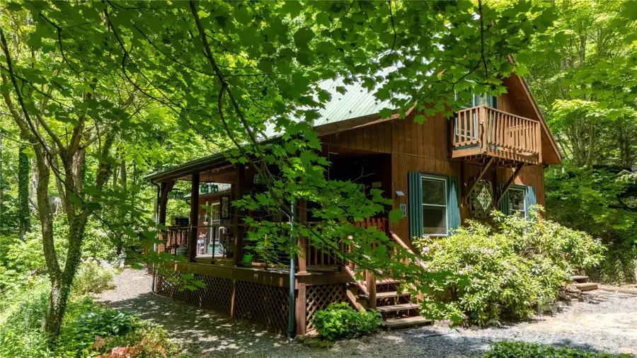 8 Westward Way, Bakersville, NC 28705 - #2