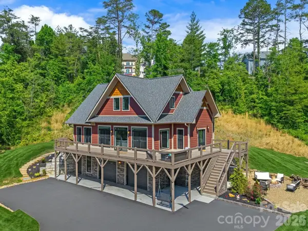 66 Nader Avenue, Weaverville, NC 28787