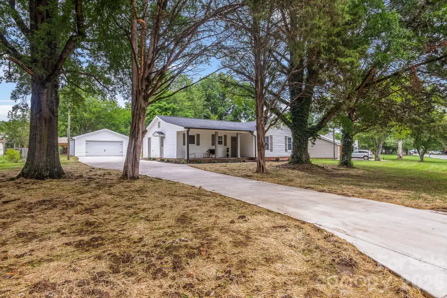 12101 Charing Grove Lane, Charlotte, NC 28273 - #2