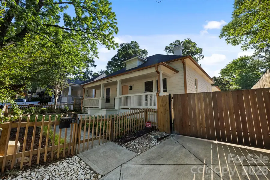 1816 Umstead Street, Charlotte, NC 28205 - #2