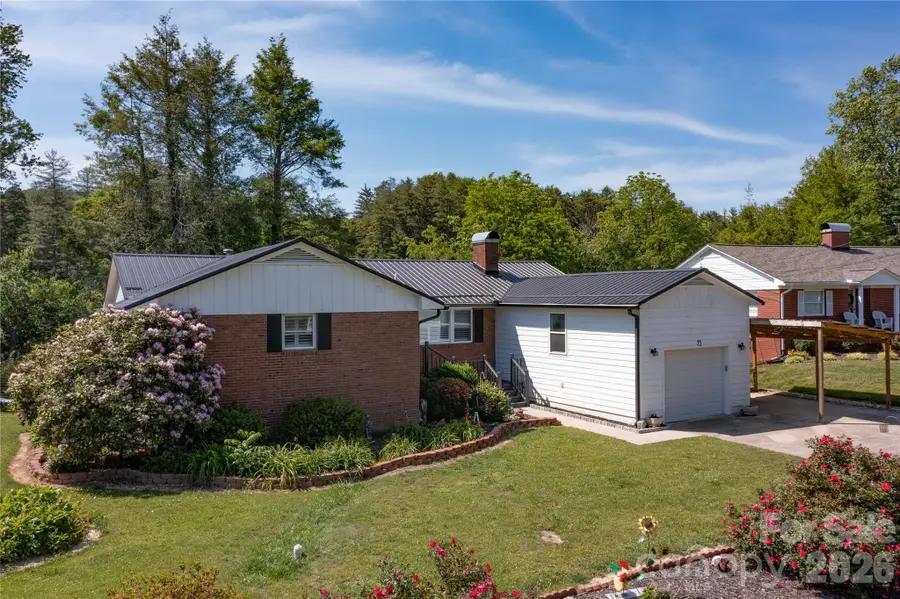 75 Hawthorne Drive, Brevard, NC 28712 - #3