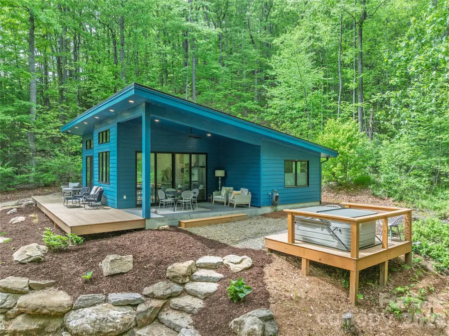 808 Mountain Cove Road, Hendersonville, NC 28792 - #2