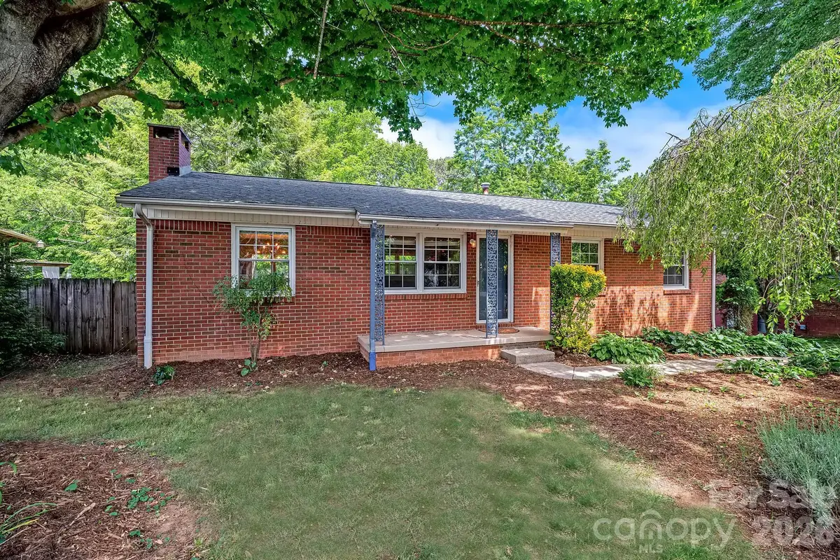 39 Grandview Road, Asheville, NC 28806 - #1