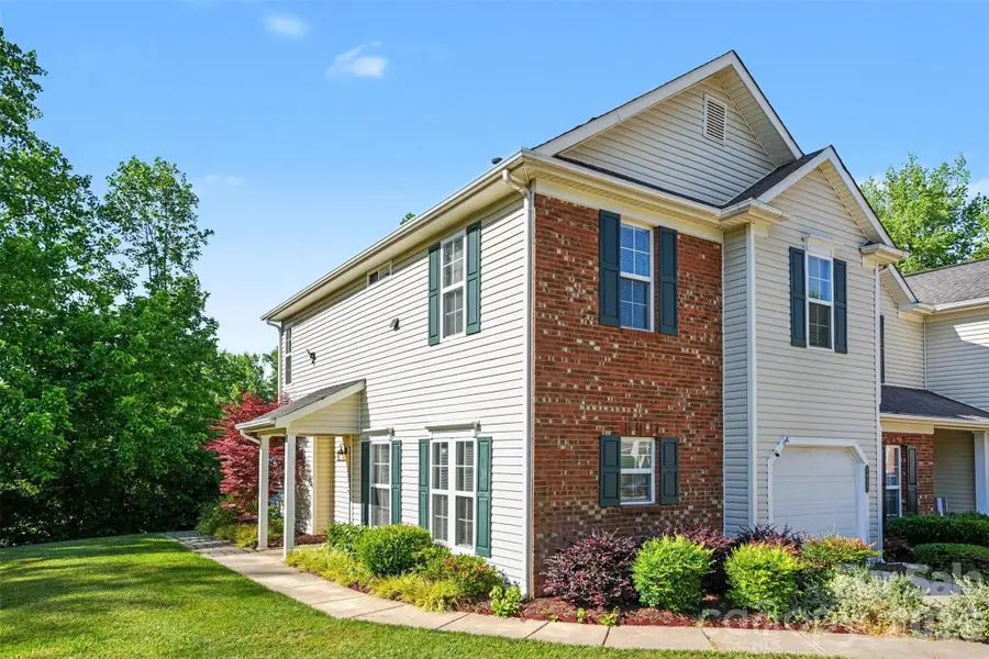 8917 Cinnabay Drive, Charlotte, NC 28216 - #2