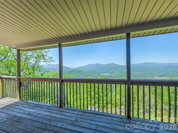 600 Brandywine Road #Unit 2, Waynesville, NC 28786