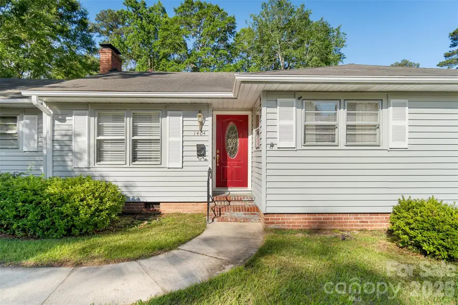 1404 Berry Street, Wadesboro, NC 28170 - #3