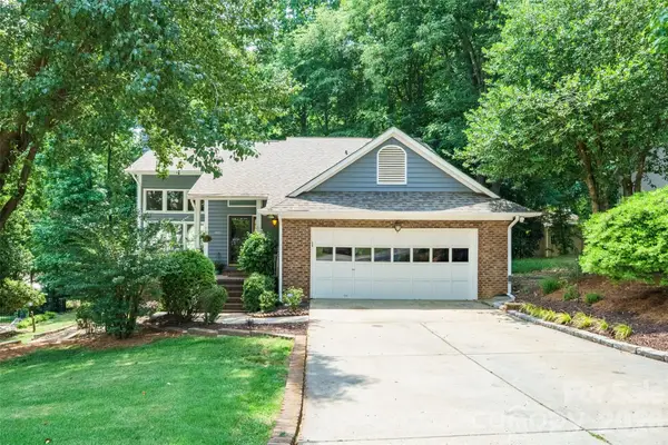 19017 Kailua Circle, Tega Cay, SC 29708