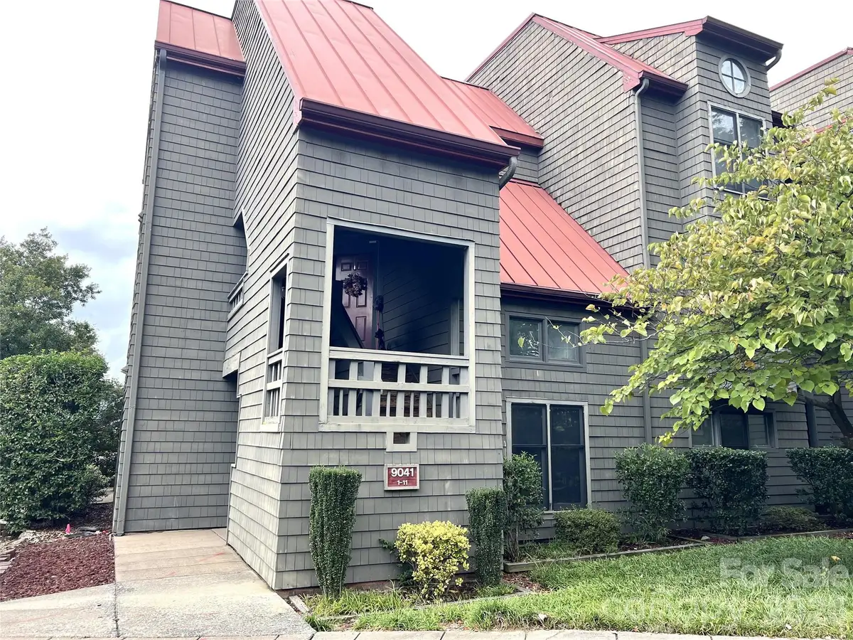9041 J M Keynes Drive, Charlotte, NC 28262 - #1